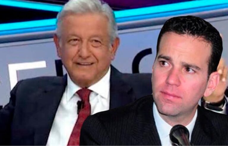 AMLO VS LORET DE MOLA