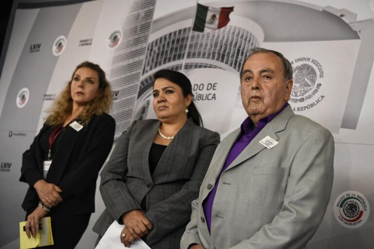Nestora Salgado acusa a Isabel Miranda de Wallace de “sembrar pruebas” y presenciar torturas