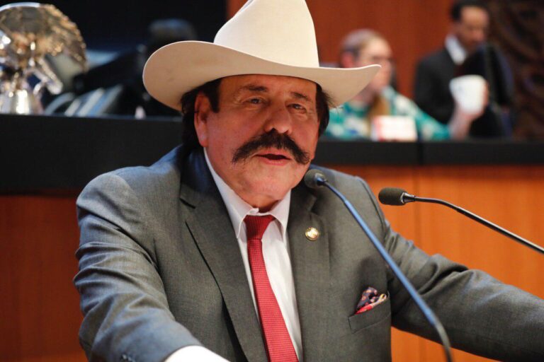 armando-guadiana senado de la republica