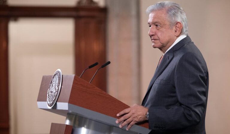 Lopez-Obrador-alista-reforma-constitucional-sobre-organismos-autonomos-secretarias-de-Estado-absorberan-sus-funciones