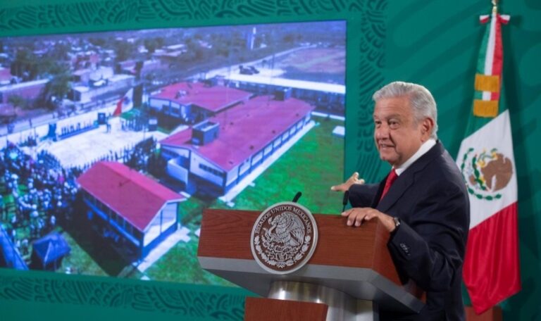 Negociacion-de-contratos-sobre-centros-penitenciarios-significara-ahorros-de-hasta-10-mil-millones-de-pesos-para-la-Hacienda-publica-Lopez-Obrador