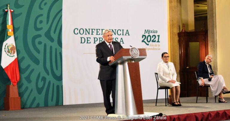 Presentan-informe-de-proteccion-a-candidatas-y-candidatos-que-el-pueblo-elija-libremente-refrenda-Lopez-Obrador