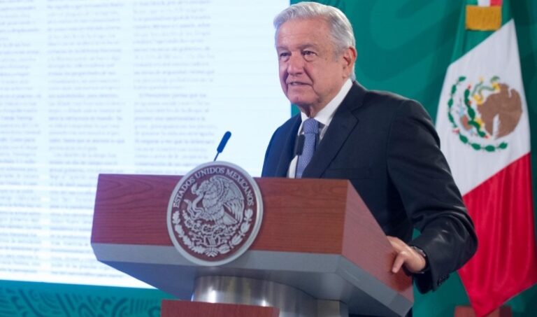 Gobierno-federal-respalda-a-la-Ciudad-de-Mexico-para-conocer-verdad-sobre-accidente-en-L12-Lopez-Obrador-expresa-solidaridad-con-familias-de-victimas-y-heridos