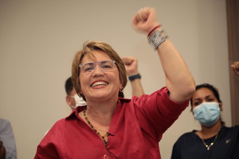 laura-beristain-navarrete-triunfa-en-solidaridad