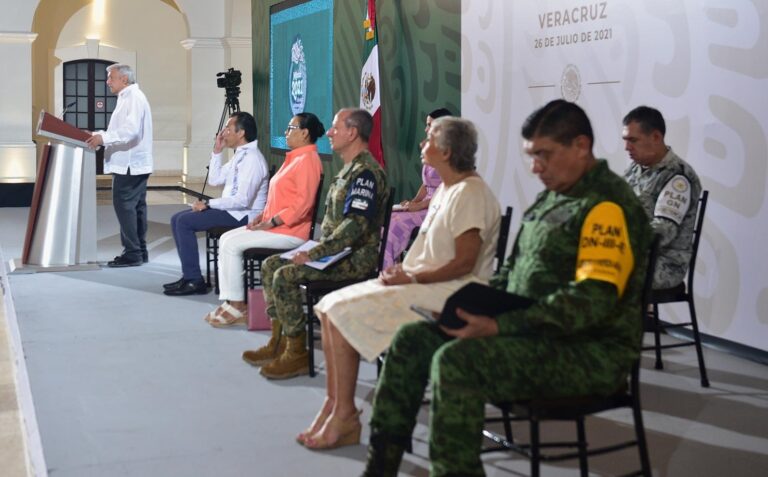 Lopez-Obrador-anuncia-fortalecimiento-de-la-Guardia-Nacional-habra-mas-elementos-y-casi-500-cuarteles-en-todo-el-pais-afirma