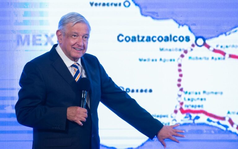 Lopez-Obrador-resalta-beneficios-del-Tren-Maya-en-el-sureste-del-pais-no-danara-el-ambiente-reafirma
