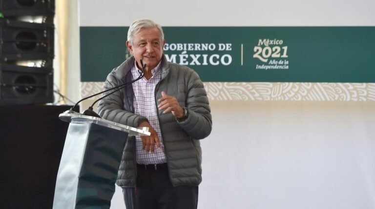 Lopez-Obrador-firmara-compromiso-para-proteger-Jalisco-ante-inundaciones-anuncia-presentacion-de-proyecto-para-reactivar-presa-El-Zapotillo