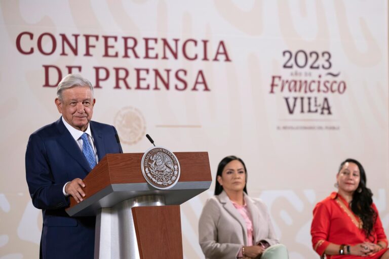 2023-03-06-Conferencia-de-prensa-matutina-Palacio-Nacional-Foto-09