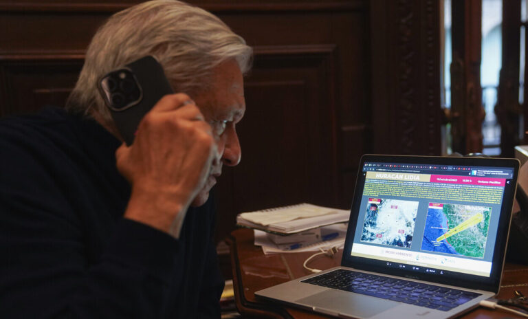 2023-10-10-Presidente-AMLO-Huracan-Lidia-1-e1696984017399
