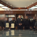 Ascienden a 13 policías capitalinos por detenciones clave y actos heroicos