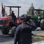 Productores y transportistas toman carreteras en protesta por falta de soluciones gubernamentales